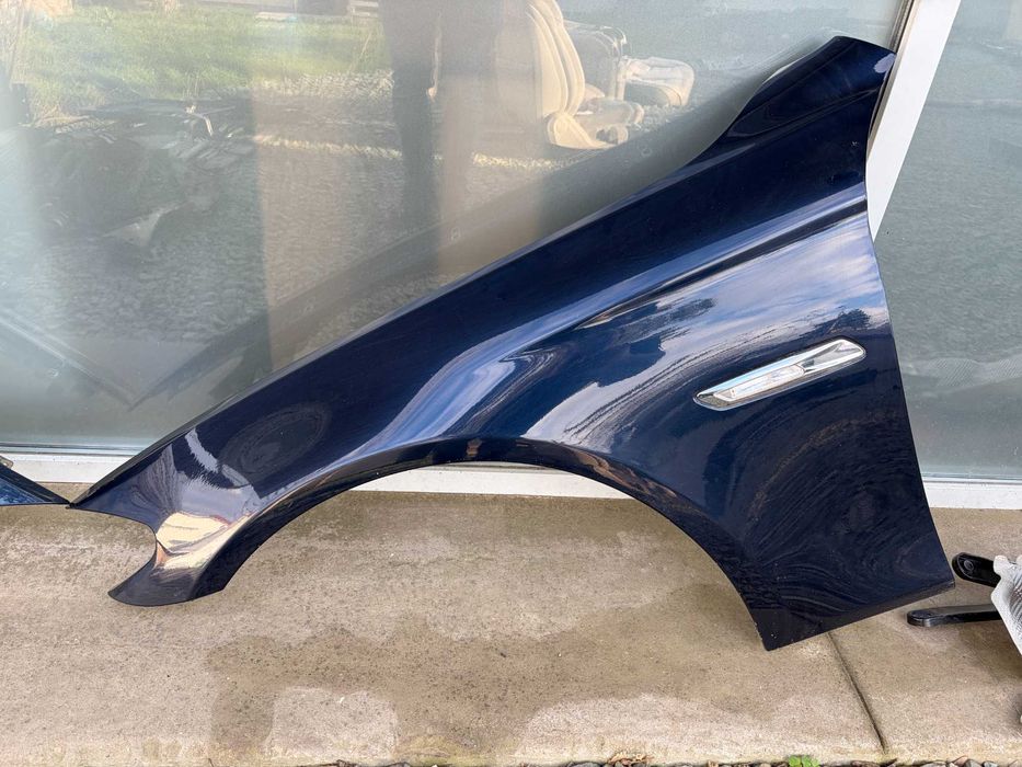 Aripa / Aripi Stanga Dreapta BMW Seria 5 F10 F11 Culoare A89