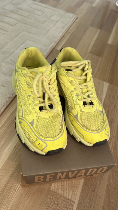 Спортни обувки ZARA – номер 35 – отлично състояние