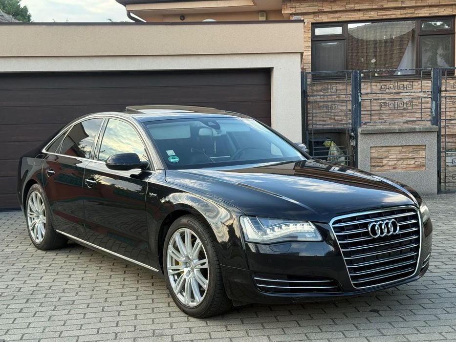 A8 2.0 Benzina și Hybrid
