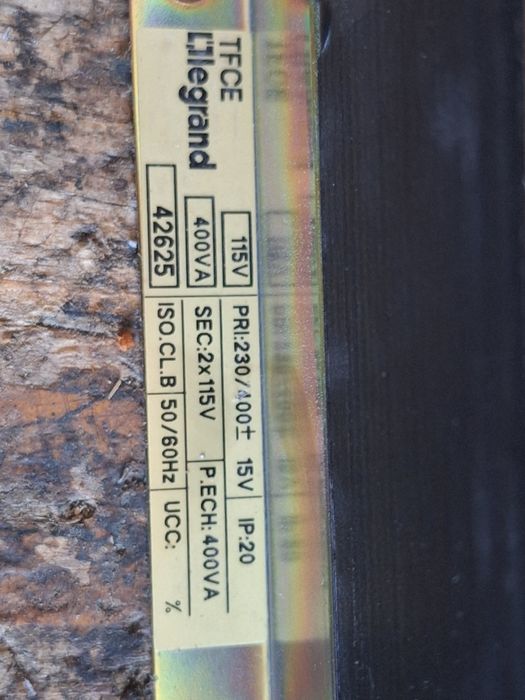 Transformator de separație Legrand 220v -400v /115v-220v0