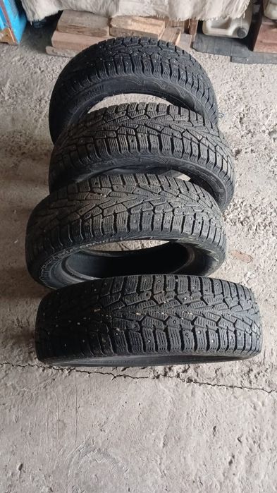 Продам зимний шины б/у