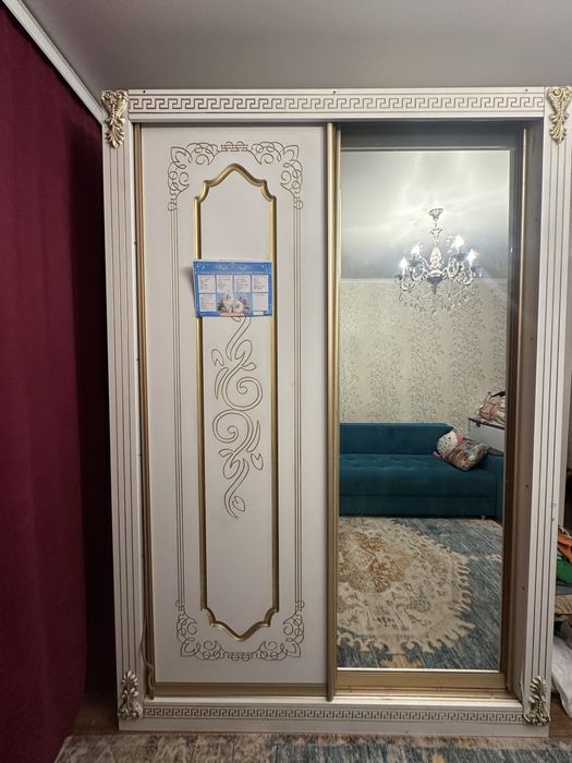 Продам шкаф купе