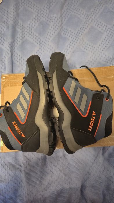 Ghete Adidas Terrex 38