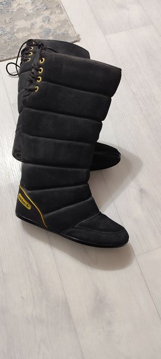 Женские зимние уги