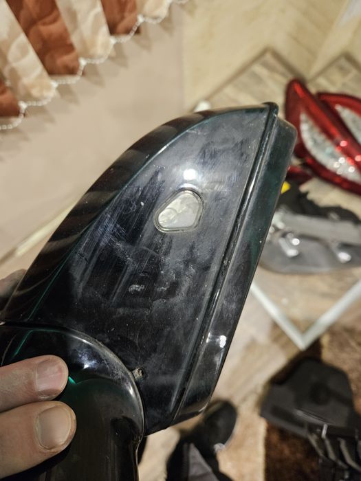 Ляво огледало за Mercedes CLS 2016godina