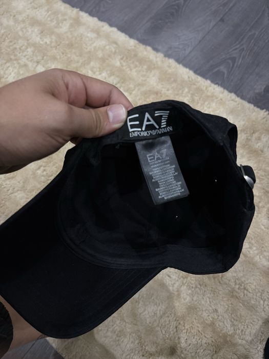 Шапка EA7 2 броя