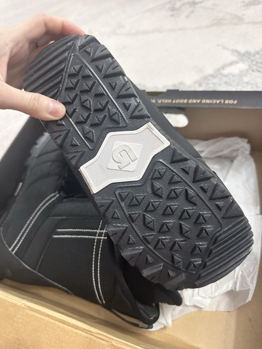 Продам ботинки . Одевала 2-3раза