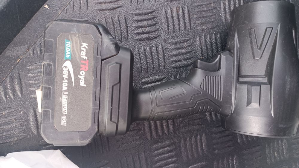 Акумулаторна духалка