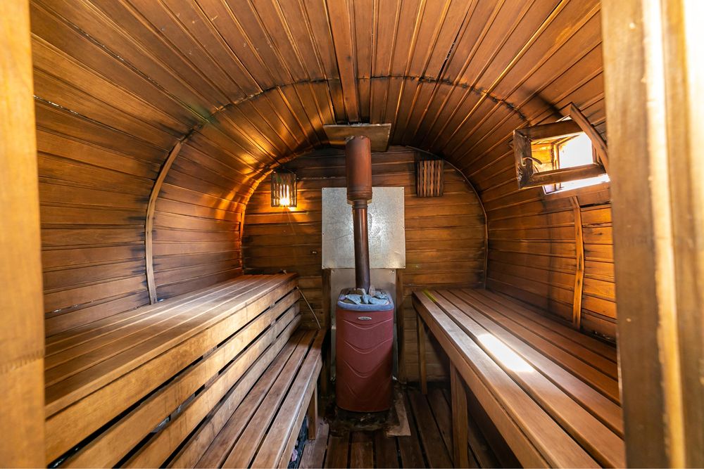 НОВЫЙ коттедж посуточно до 50 человек