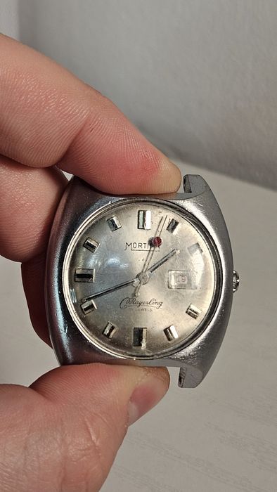 Ceas Mortima Mayerling Defect