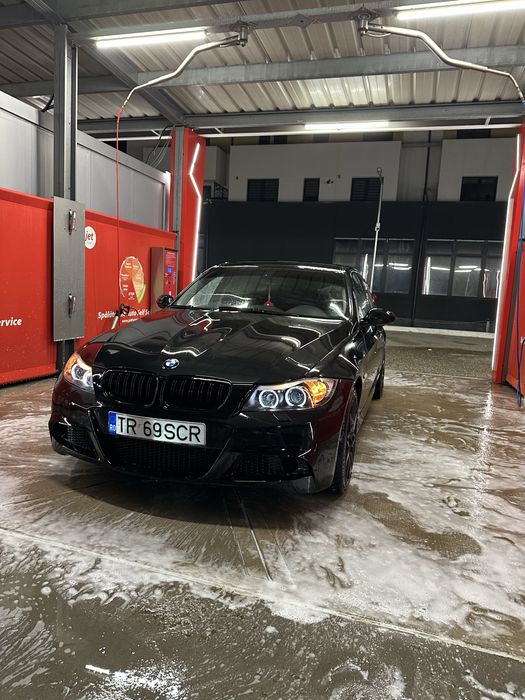 Vand BMW E90 215cp / Pachet M
