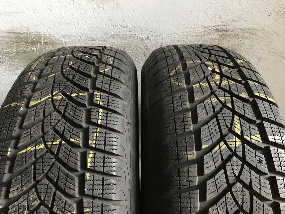 2 anvelope de iarna 225 65 17 Goodyear