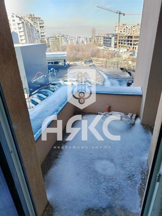 Продава се Двустаен апартамент в София, Малинова долина - 65 кв.м за 1138 €/кв.м - Снимка #8