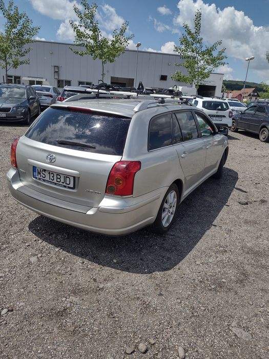 Toyota Avensis 2005