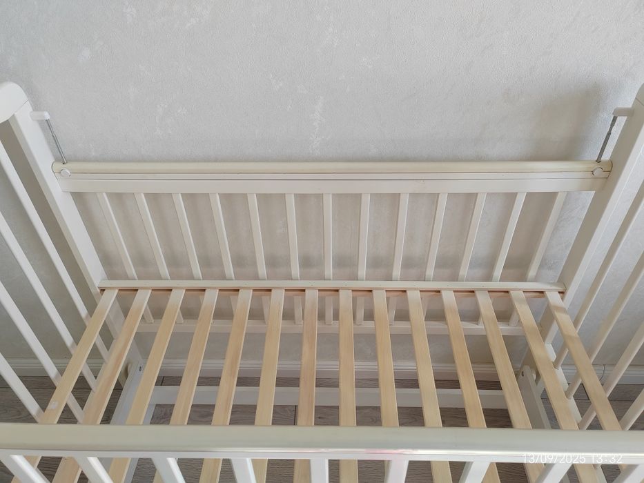 Продам кроватку - маятник
