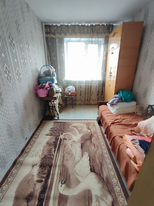 Продается 3-комн (6-15, 4 эт)