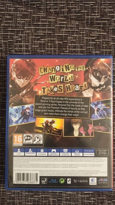 Продавам Persona 5 royal