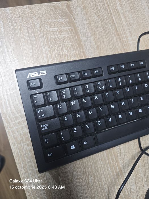Pachet ASUS tastatura + mouse cu fir