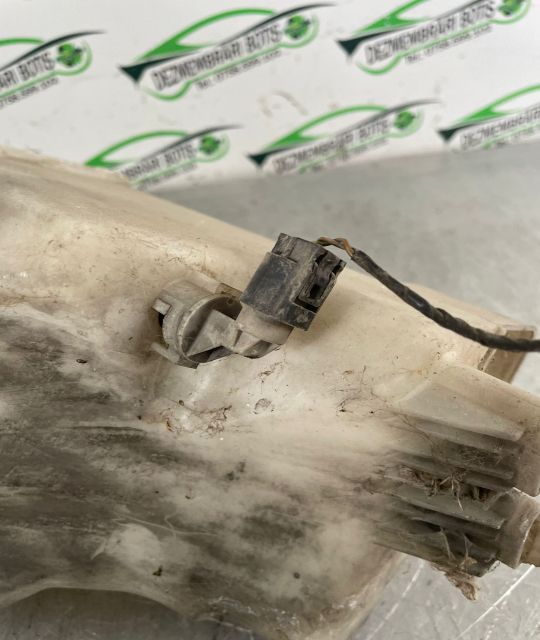 Vas lichid parbriz BMW Seria 3 E46