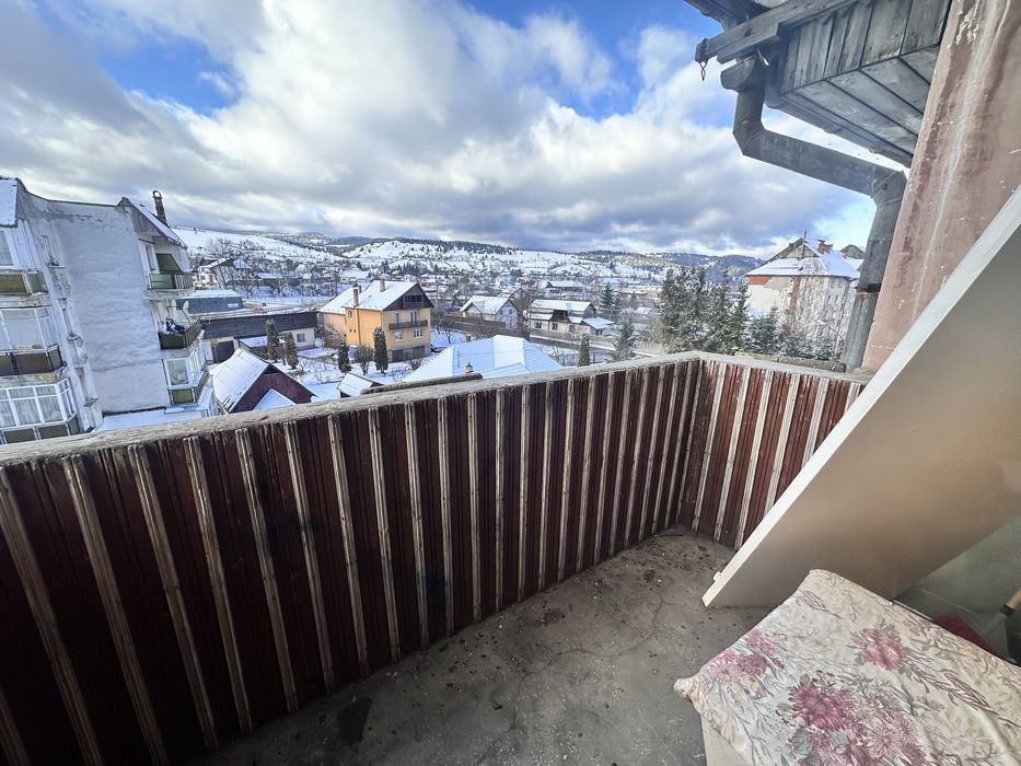 Vand apartament 3 dormitoare