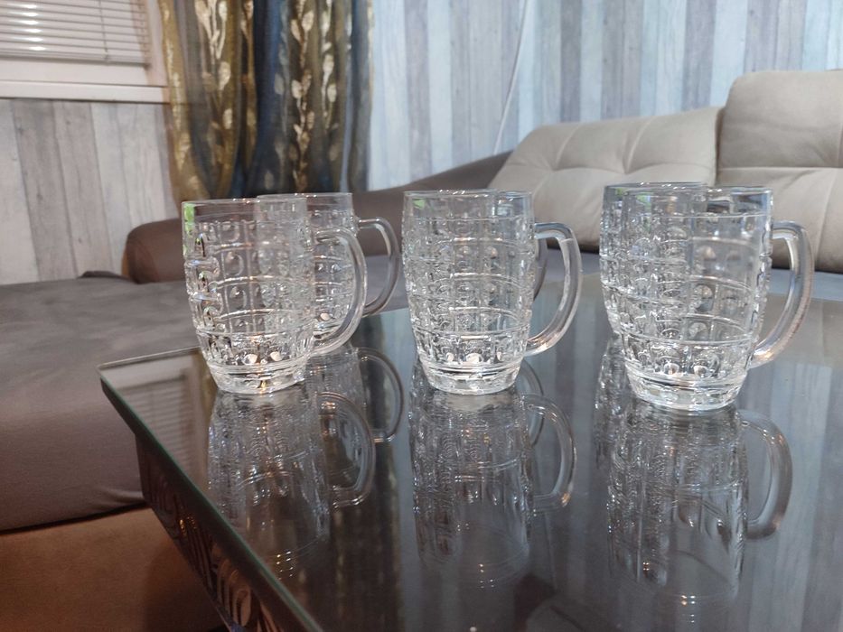 Нови халби за бира