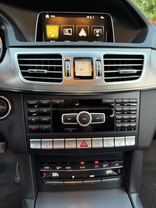 Mercedes E350 4MATIC