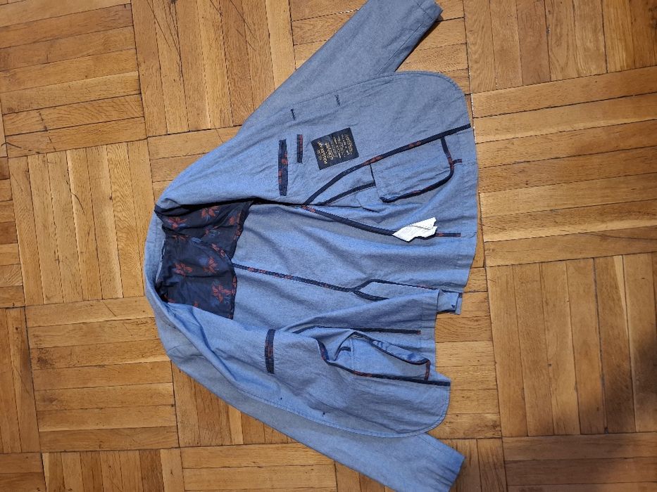 Мъжки блейзер Pull and Bear M