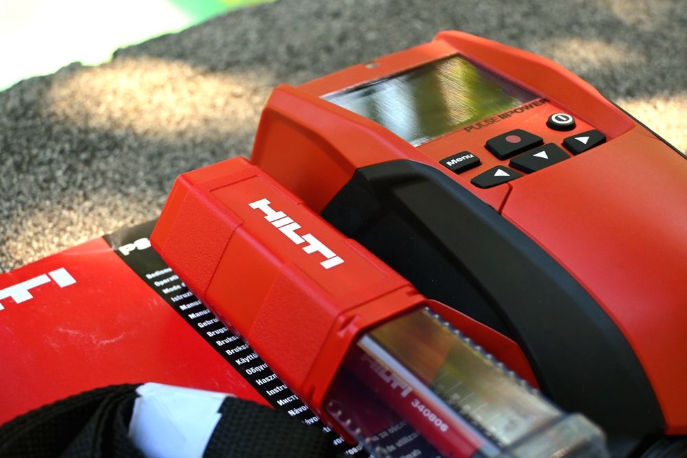 Detector multifuncțional HILTI PS50