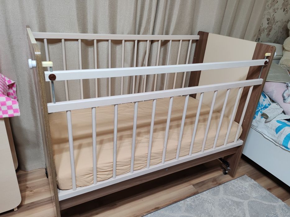 Кроватка детская
