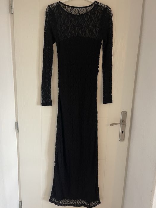 Черна рокля от дантела