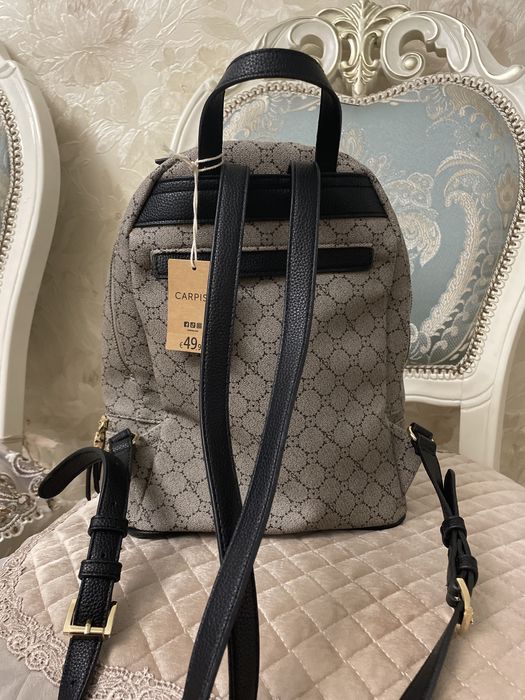 Женский рюкзак