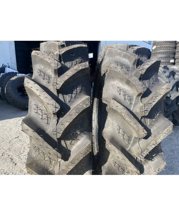 Anvelopa 250/80-18 bkt farm 2000  Cauciucuri tractor, Fiat, Case, Fendt, John Deere, New Holland, Massey Ferguson, UTB   Cauciucuri tractor, Fiat, Cas