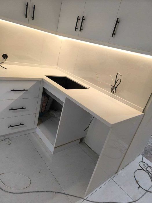 Столешницы из камня (искусственный камень-кварц)