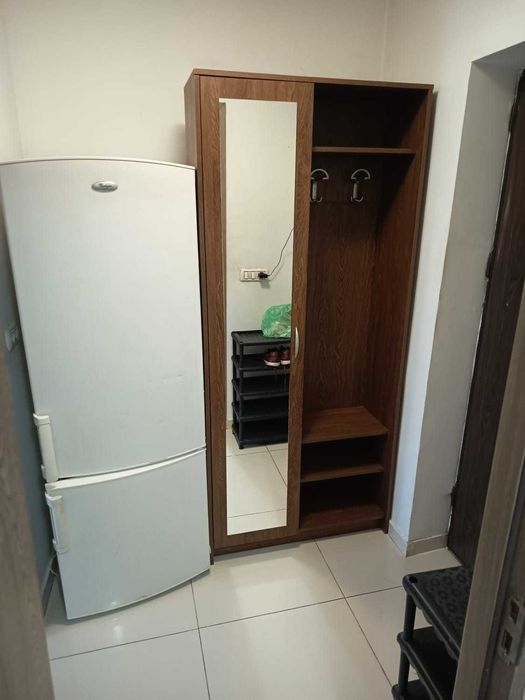 Proprietar inchiriez garsoniera ultramoderna-Piata Minis