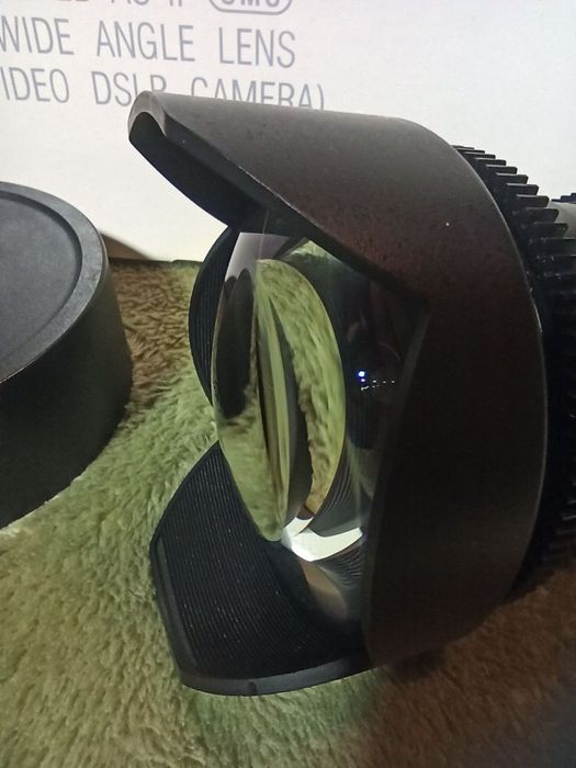 Samyang 14 MM, 3.1, Nikon FULL Frame DSLR - stare perfectă