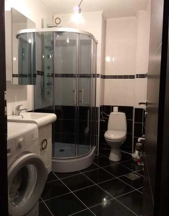 Дава се под наем Тристаен апартамент в Бургас, Братя Миладинови - 95 кв.м за 321.3 € - Снимка #4