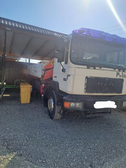 Man silent basculabil cu macara