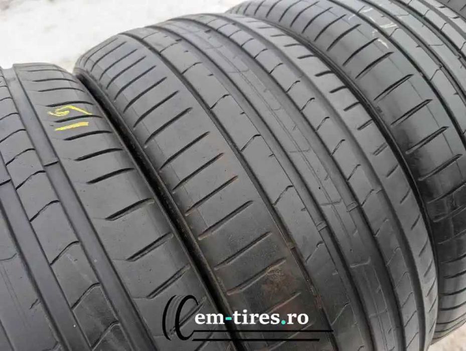 225/40 R19 • Vara • Pirelli P Zero 93W | 4 buc | Pret/buc