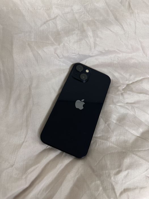 iPhone 13, 128 ГБ, нормальное состояние