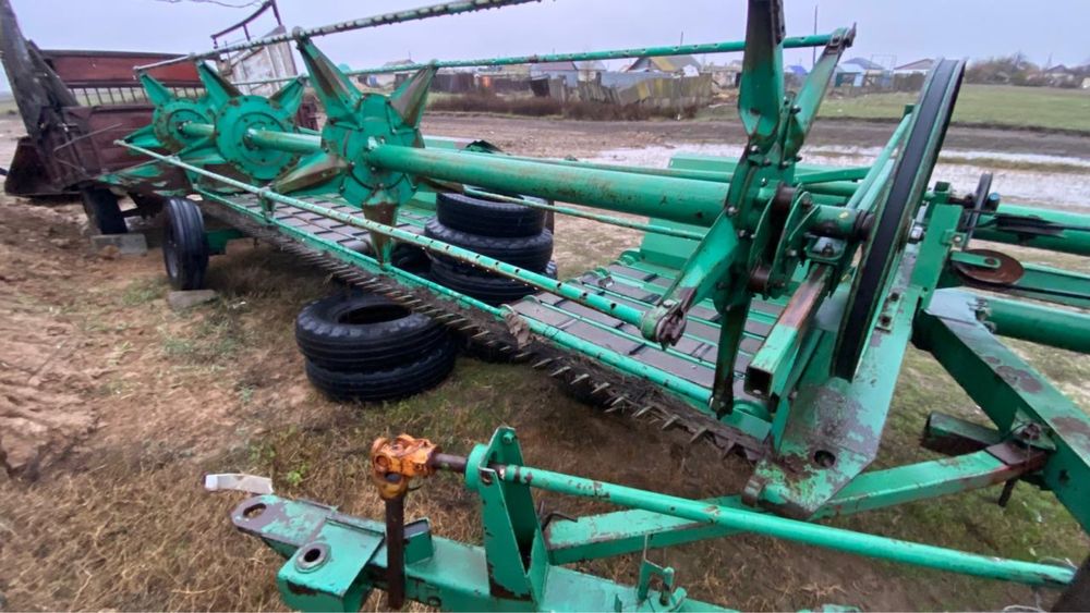 Жатка прицепнаяя