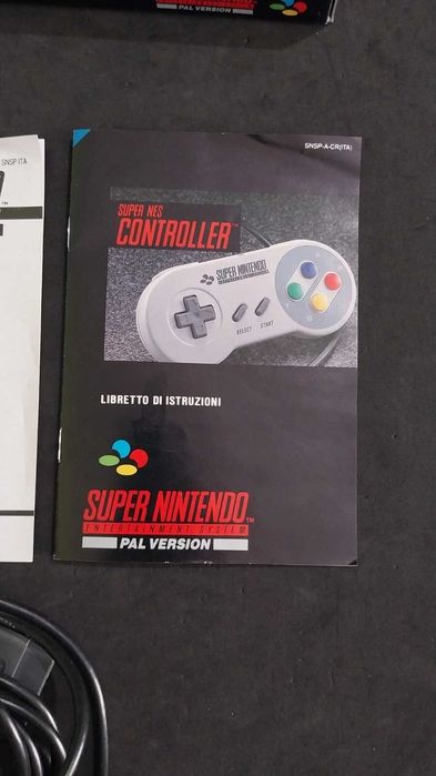Maneta controller snes in cutie cu manual stare buna super nintendo