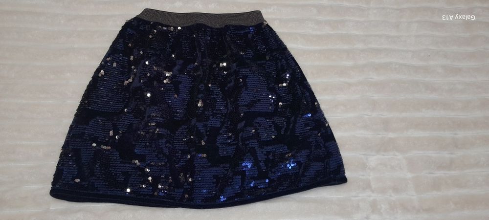 Fusta  din catifea cu paiete