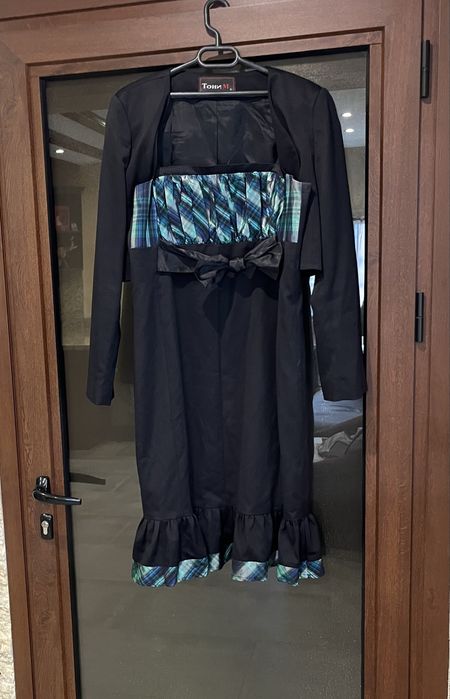 Дамски Костюм Тони М