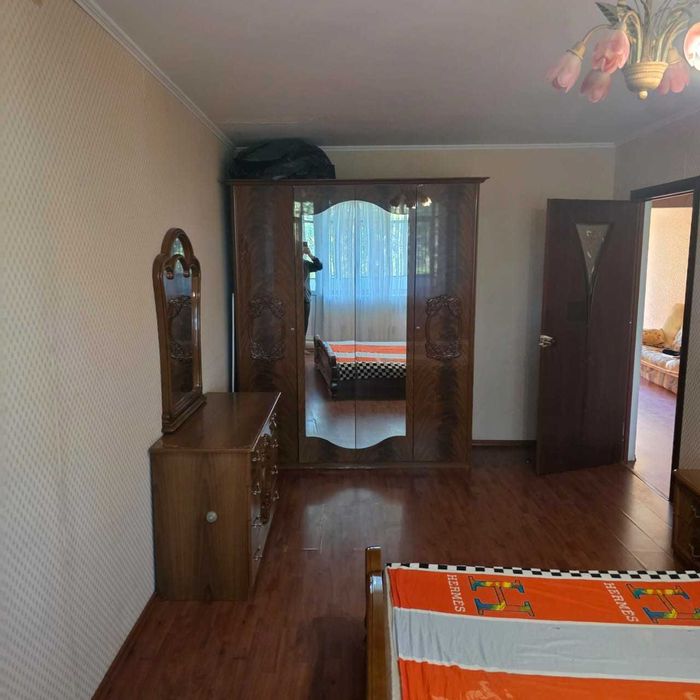 Продается 3 ком кв  8 школа