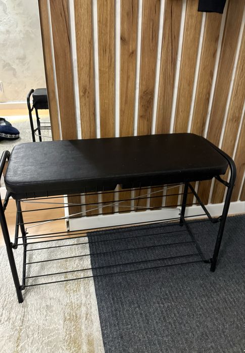 Банкетка в прихожую