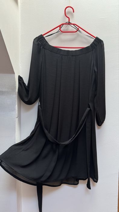 Rochie neagra eleganta