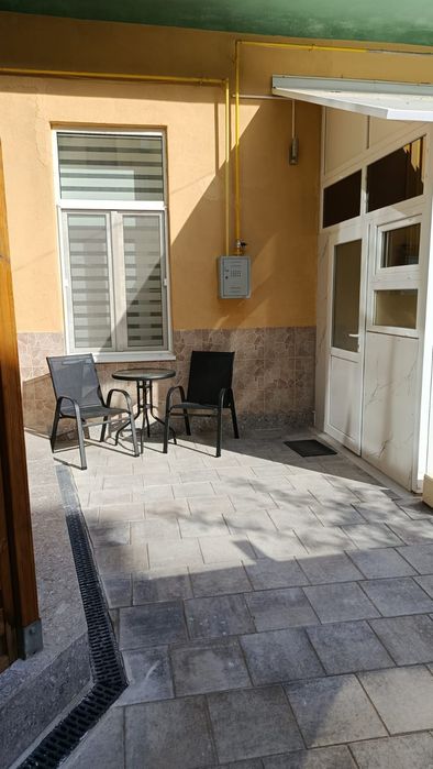 Inchiriez casă 3 camere  ultracentral (Mociulschi)