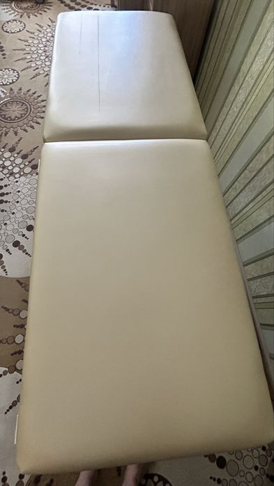 Продам кушетку для косметологии