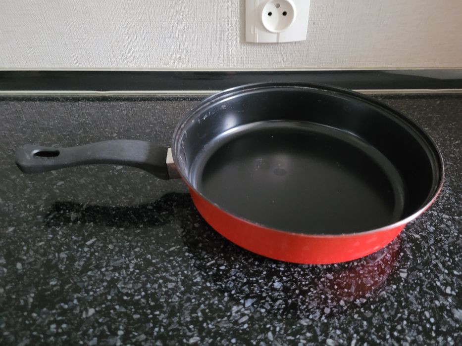 Продам разные сковорода