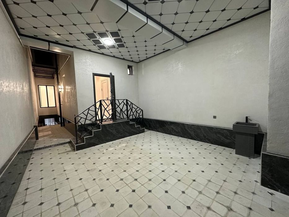 Продаётся Коттедж 4х ком Азербажанский центр,  Транспортный институт